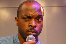 Kodjo Akolor - Komiker